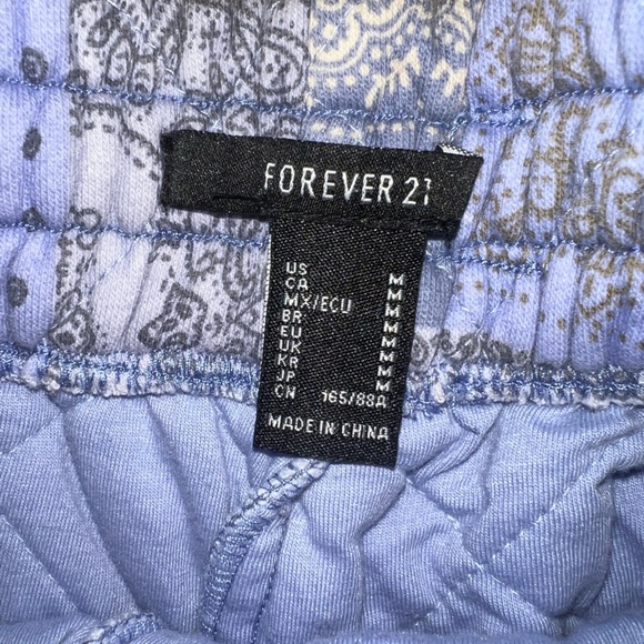 Forever 21 Shorts - Picture 3 of 4